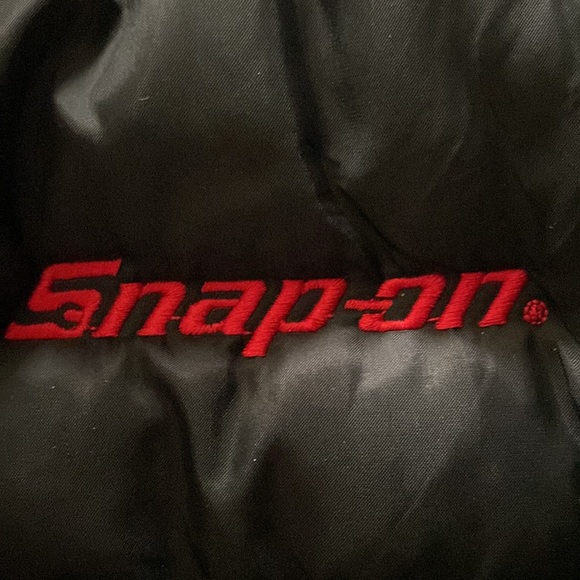 Licensed Snap-On Puffer Vest - Picture 3 of 6